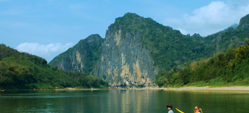 Luang Prabang: Kayaking the Mighty Mekong Full-Day Private Tour