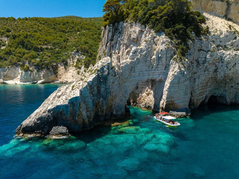 Zakynthos Boat Tour: Marathonissi, Mizithres & Eros Cave