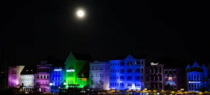The Ultimate Curacao Night Adventure: Bars Hop & Bites