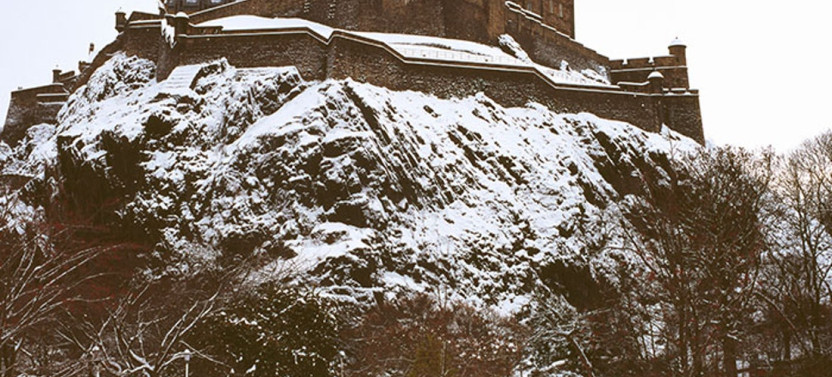 Guided Tour to Edinburgh Castle - with an English Speaking Guide