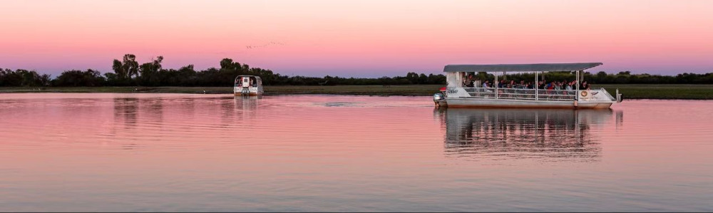 Kakadu Sunset Tour with Yellow Water Cruise & Dinner from Darwin