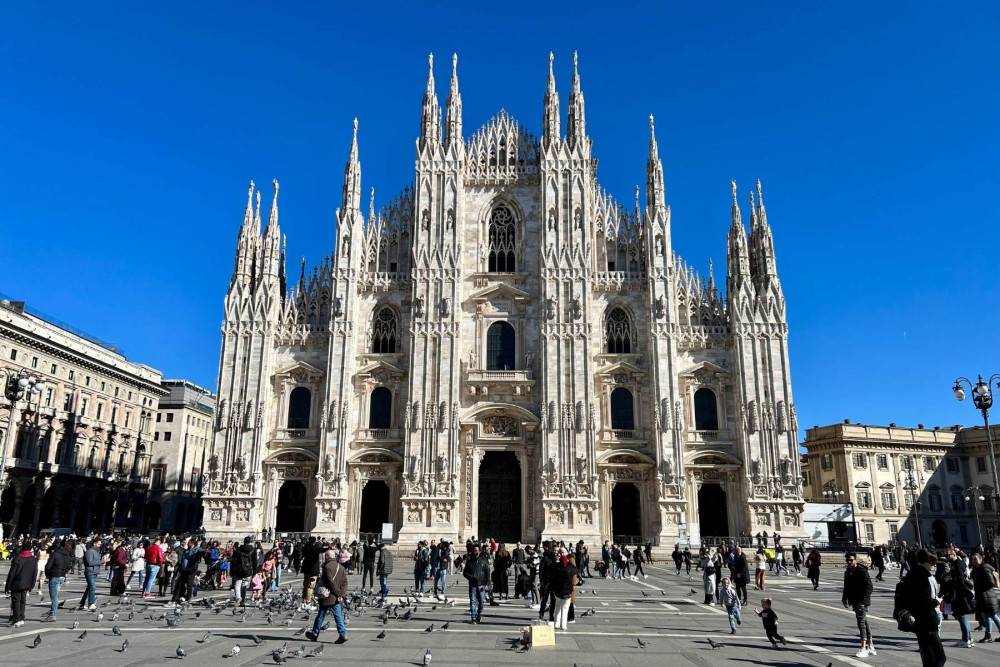 Express Milan Duomo Private Tour with Access to Terrace