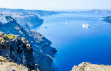 Holiday Tours Santorini4