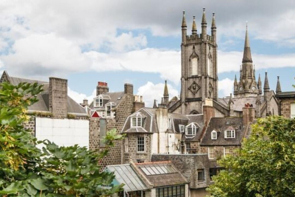 Aberdeen Shore Excursion - Historic Walking Tour