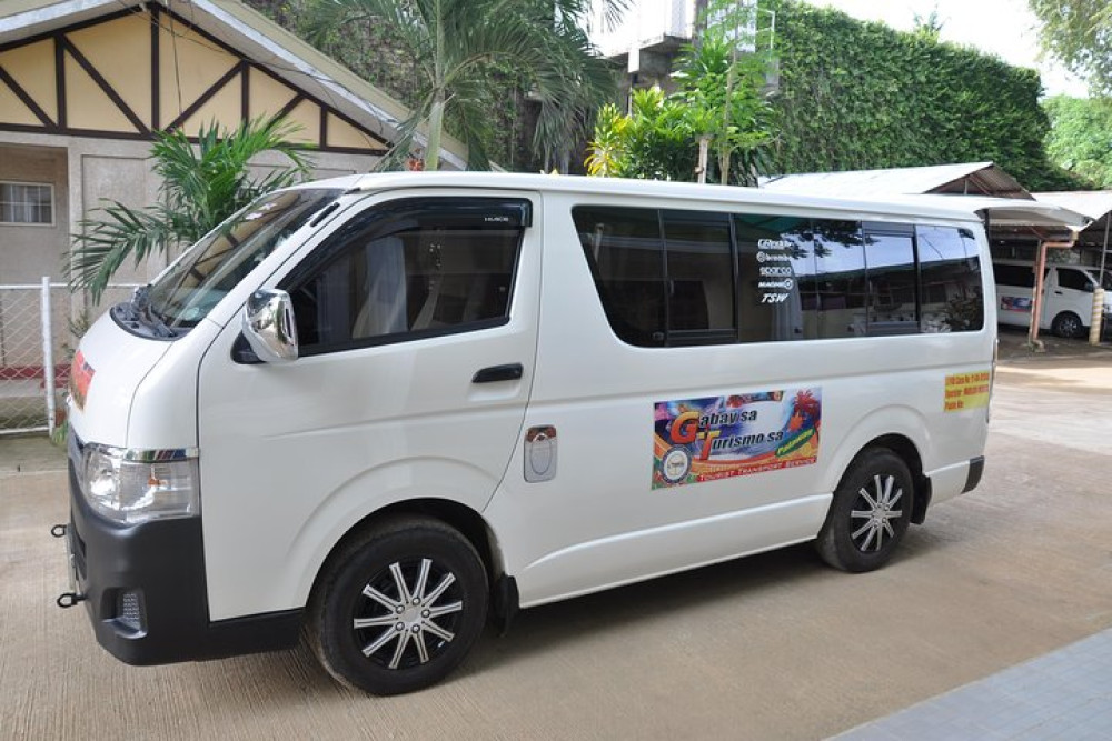 Van Transportation to Astoria Waterpark