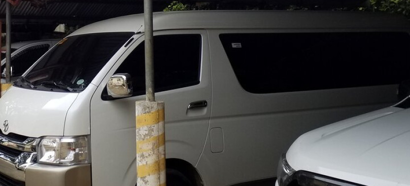 Puerto Princesa Private Airport Transfer by Air-Conditioned Minivan