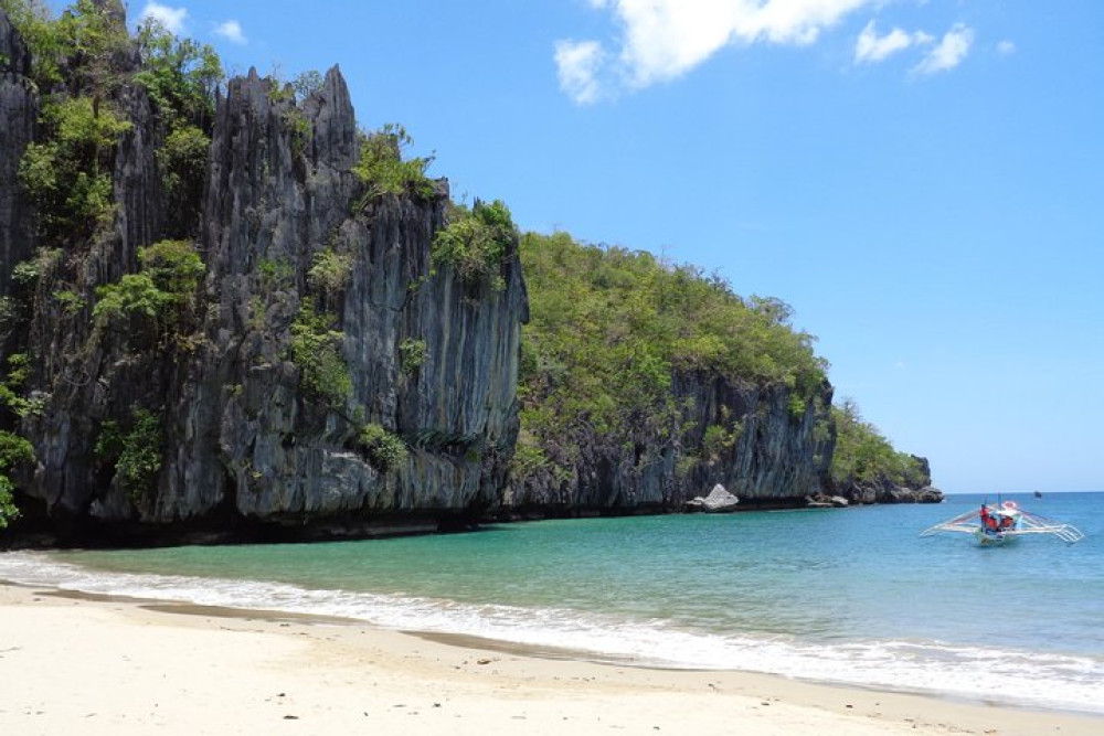 Small Group Underground River, Ugong Rock Caving & Zipline in Palawan