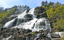 Guided Fjord Tours AS10