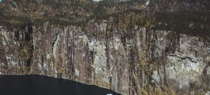 Bergen Guided Tour: Mostraumen Fjord Cruise, City Walk & Mt Flöyen