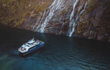 Guided Fjord Tours AS15