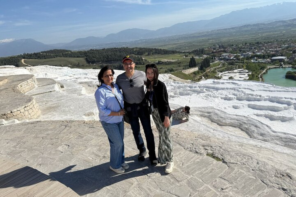 Small Group Pamukkale & Hierapolis Tour from Kusadasi with Lunch