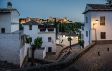 YANNAT TRAVEL GROUP4