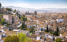 YANNAT TRAVEL GROUP5