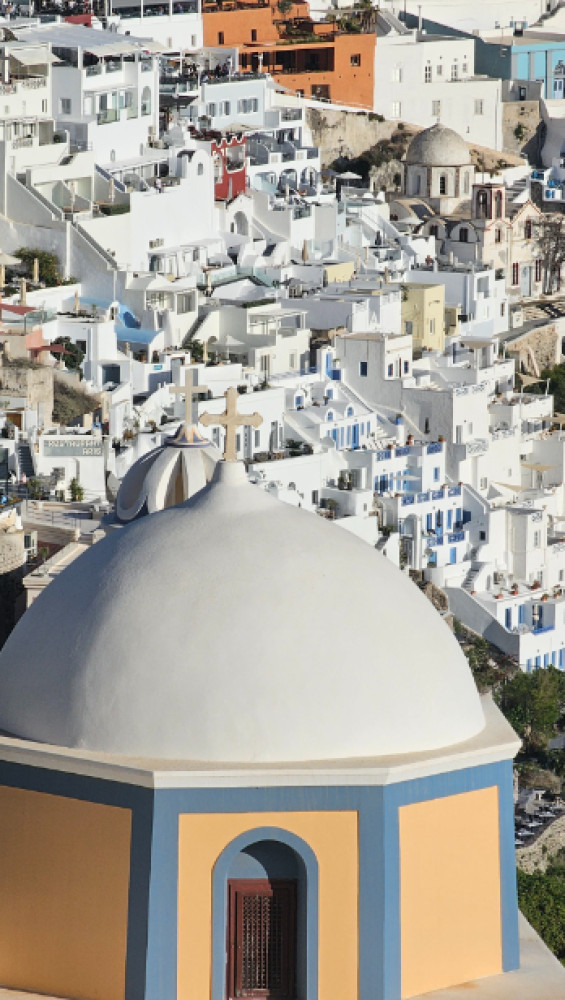 Santorini Sightseeing Tour: 4 Hours of Iconic Spots