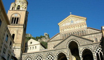 A picture of 8 Day Highlights of the Amalfi Coast Tour