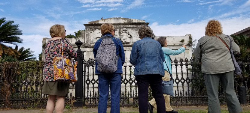 New Orleans Garden District Tour