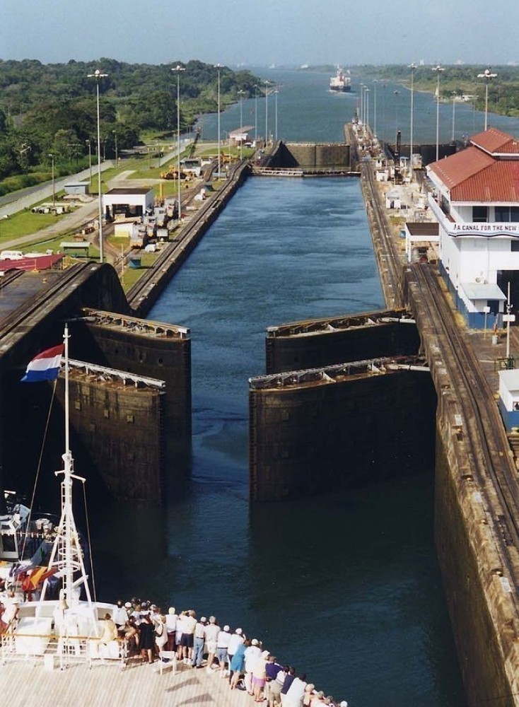 Gatun Locks Sights & Attractions - Project Expedition