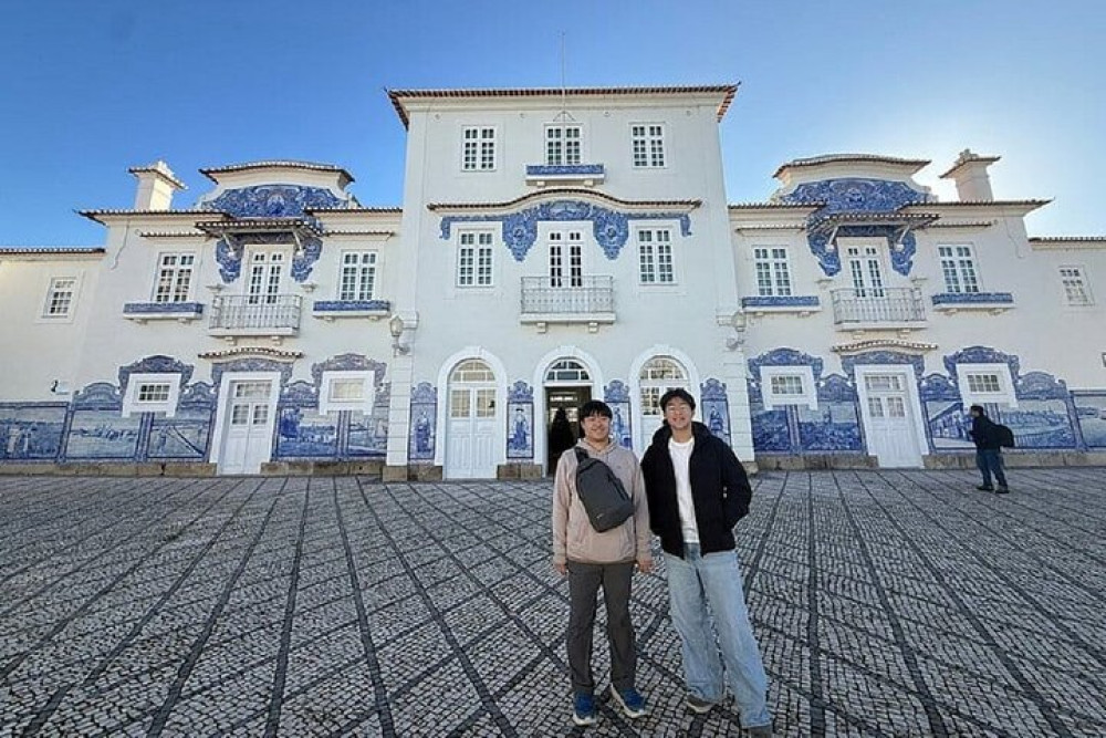 Private Full-Day Aveiro, Nazaré & Óbidos Tour from Porto