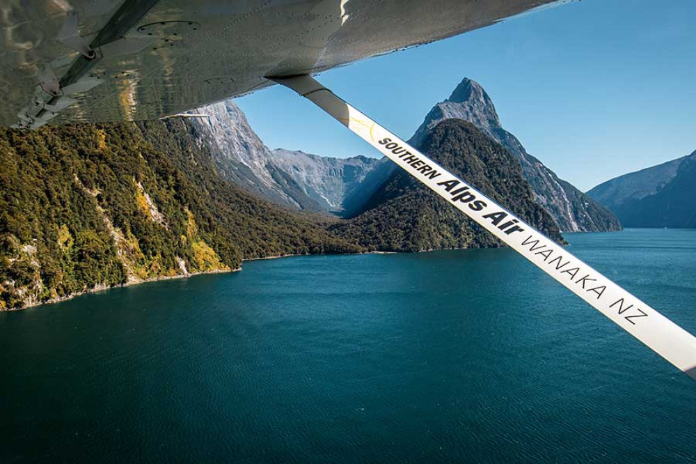 Milford Sound & Glaciers Flyover