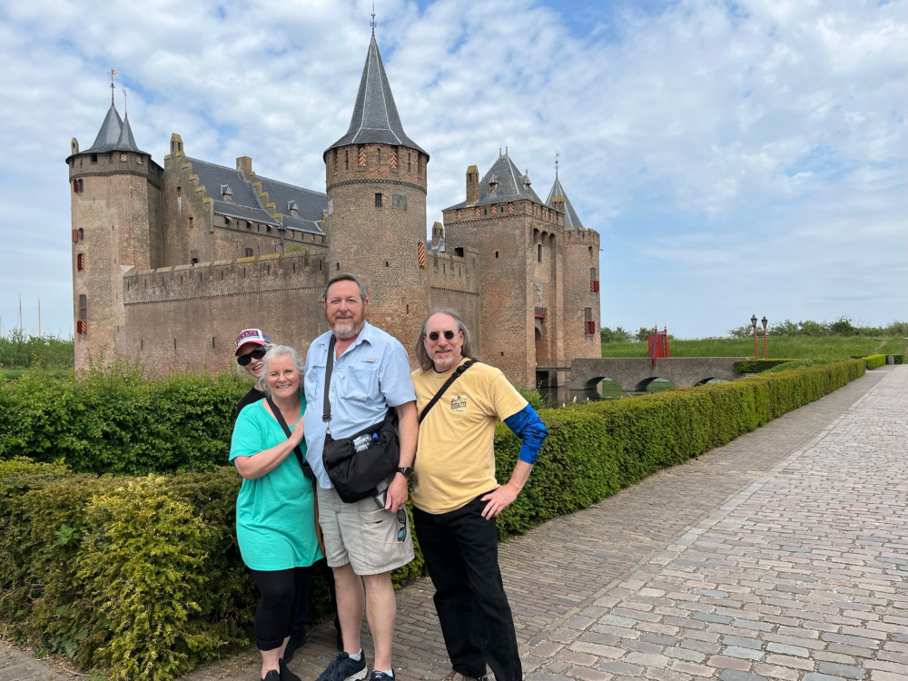 Private Amsterdam Castle & Utrecht City Tour