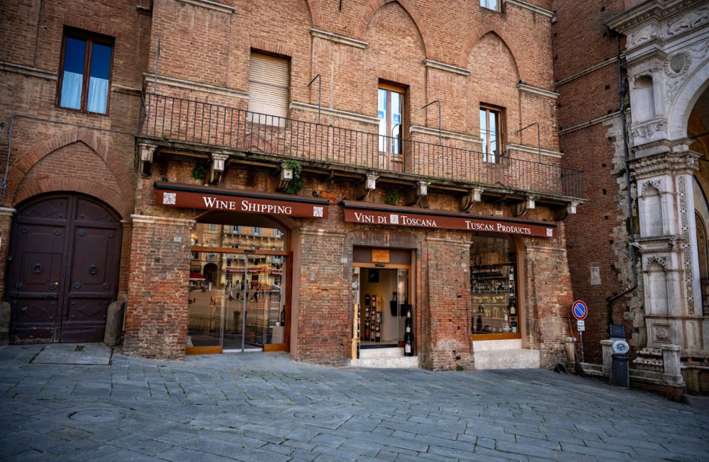 Wine Tasting with Cured Meats & Cheeses in Siena City Center