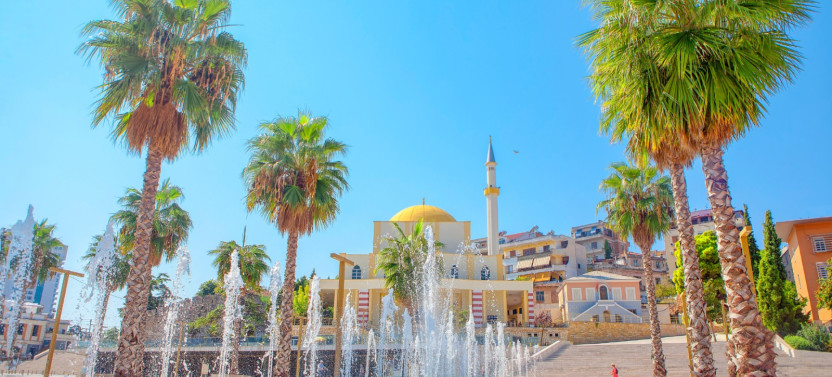 Walking Tour and Hidden Gems of Durrës with Local Guide