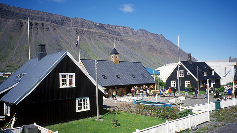 Isafjordur Culture Walk guided in German