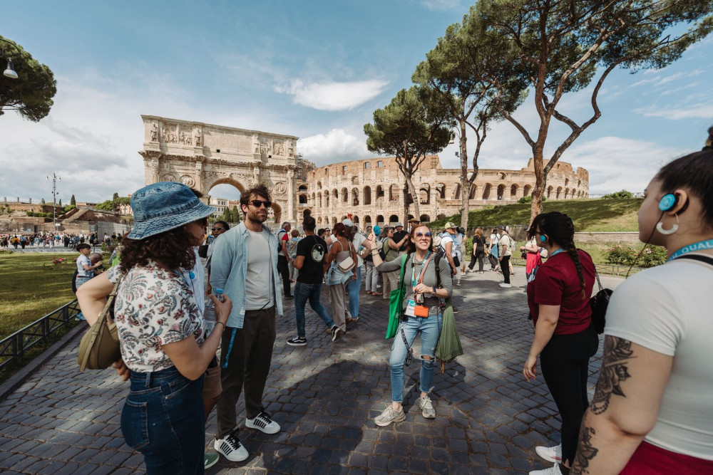 Guided Colosseum Express Tour with Expert Local Guide