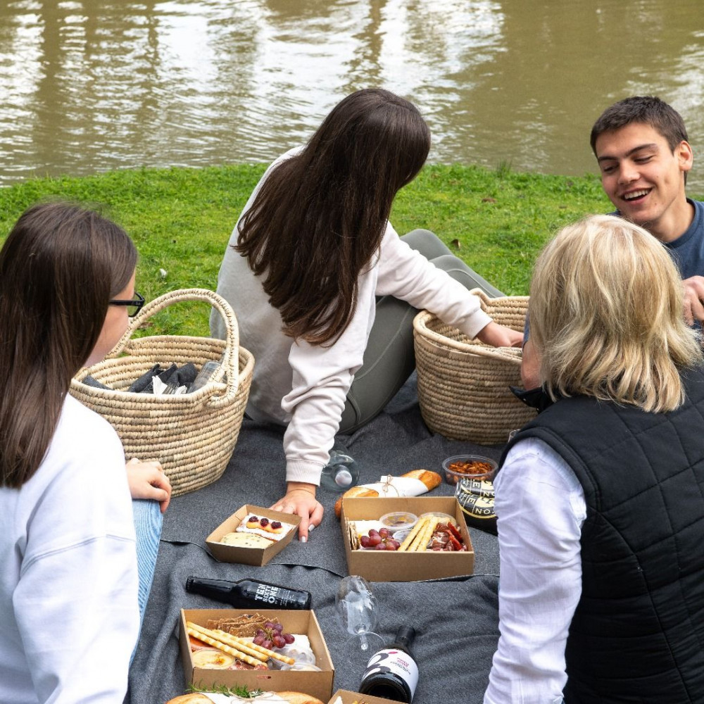 Farm Picnic For 4 Adults