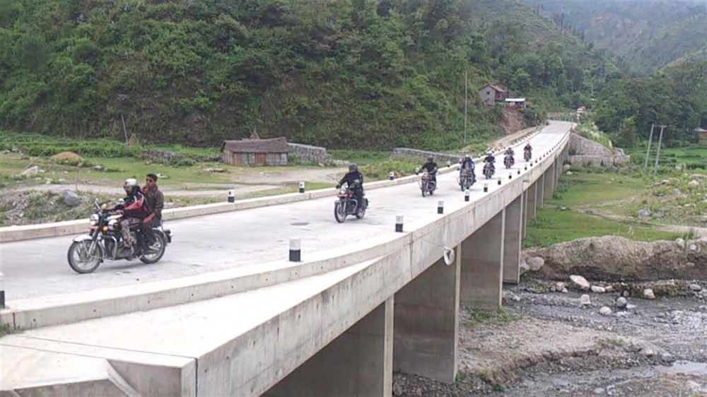 Nepal & Tibet: Motorcycle Tour of Kailash, Lhasa & Everest Base