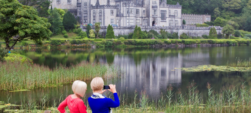 Guided Connemara, Kylemore Abbey & Sheep Herding Tour from Galway City