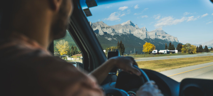 Private Lake Louise, Moraine, Peyto & Johnston Canyon Tour