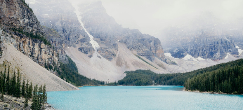Private Express Tour to Moraine Lake & Lake Louise Highlights