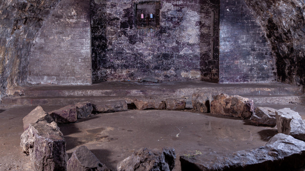 Edinburgh Terror Tour with Torture Exhibition & Haunted Underground Vaults