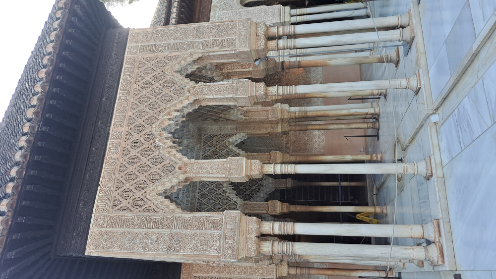 Private Alhambra Palace & Generalife Gardens Tour With Tickets