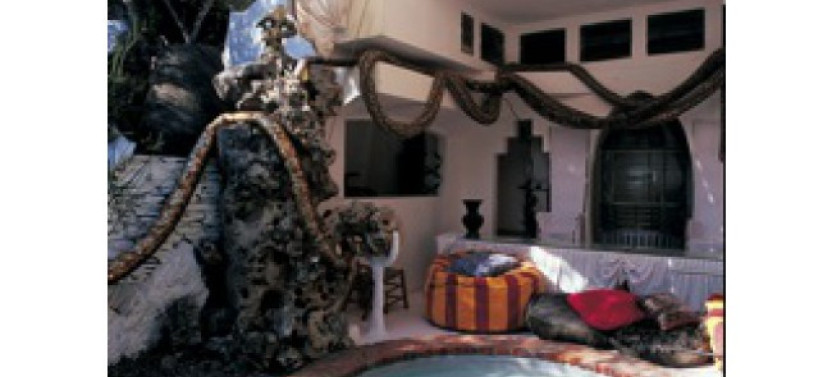 Private Day Trip Following Salvador Dalí’s Trail in Figueres & Cadaqués