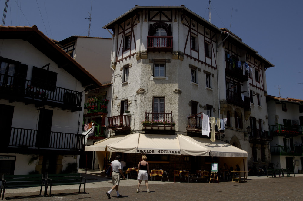Private Basque Coastal Day Trip to Hondarribia & Saint Jean de Luz
