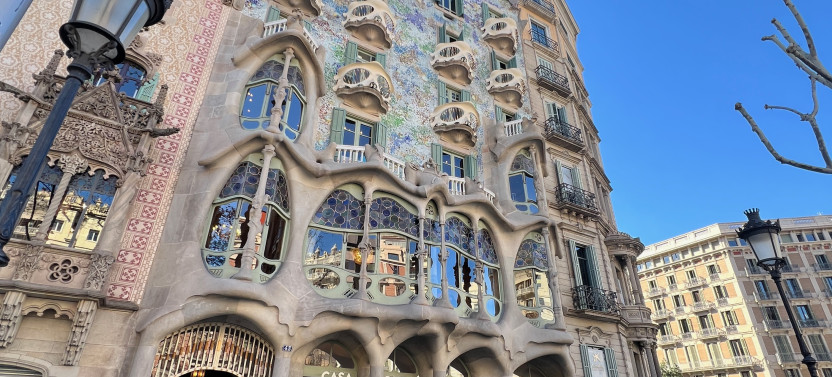 Private Panoramic Driving Tour of Barcelona with Hotel Pickup