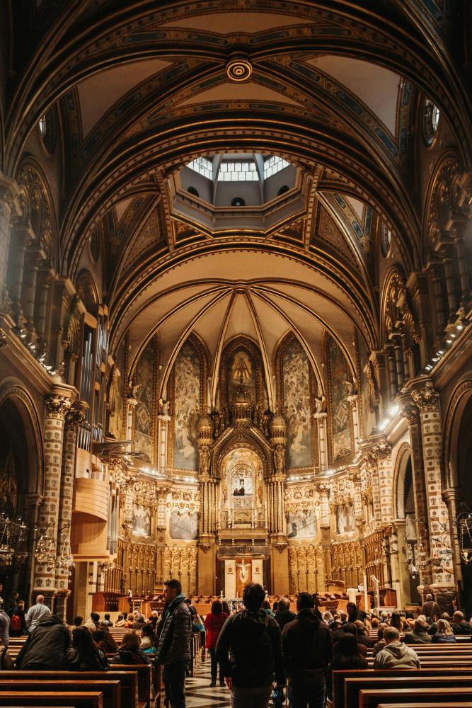 Private Day Trip to Montserrat & Cava Cellar from Barcelona