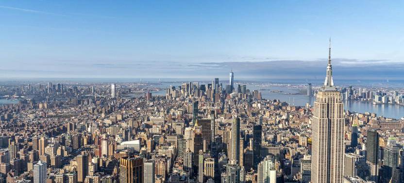 Skyscrapers & Summit Guided Experience