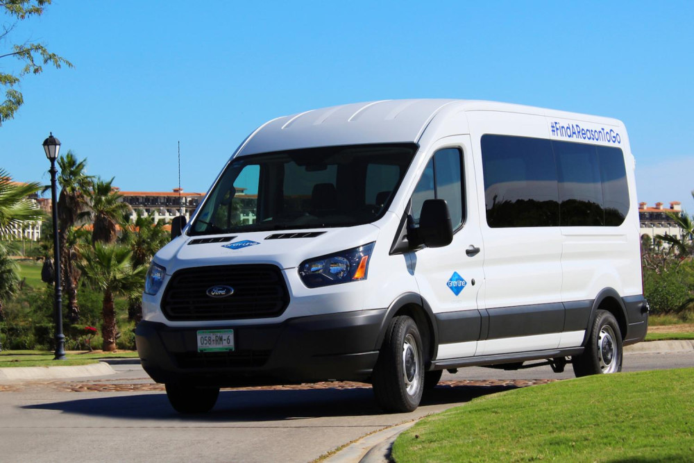 Shared Round-Trip Airport Shuttle Transfer in Los Cabos