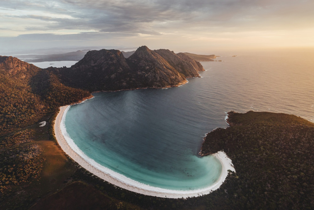 One-Way East Coaster: Hobart to Freycinet – Private Day Tour