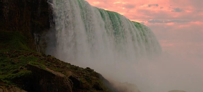 Niagara Falls Walking Tour With Skip The Ticket Line Boat Tour