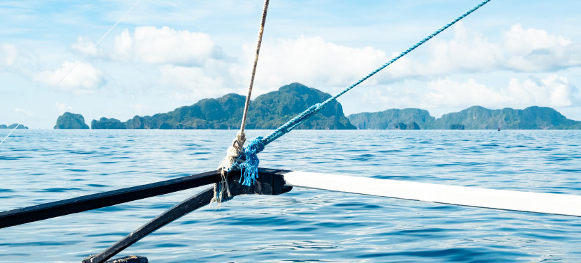 Private Tour B with Outrigger to Cudugnon Cave & Snake Island