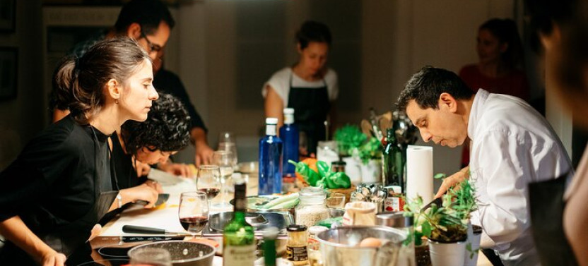 Premium Paella Cooking Class & 10 Spanish Tapas, photo 4 of 51