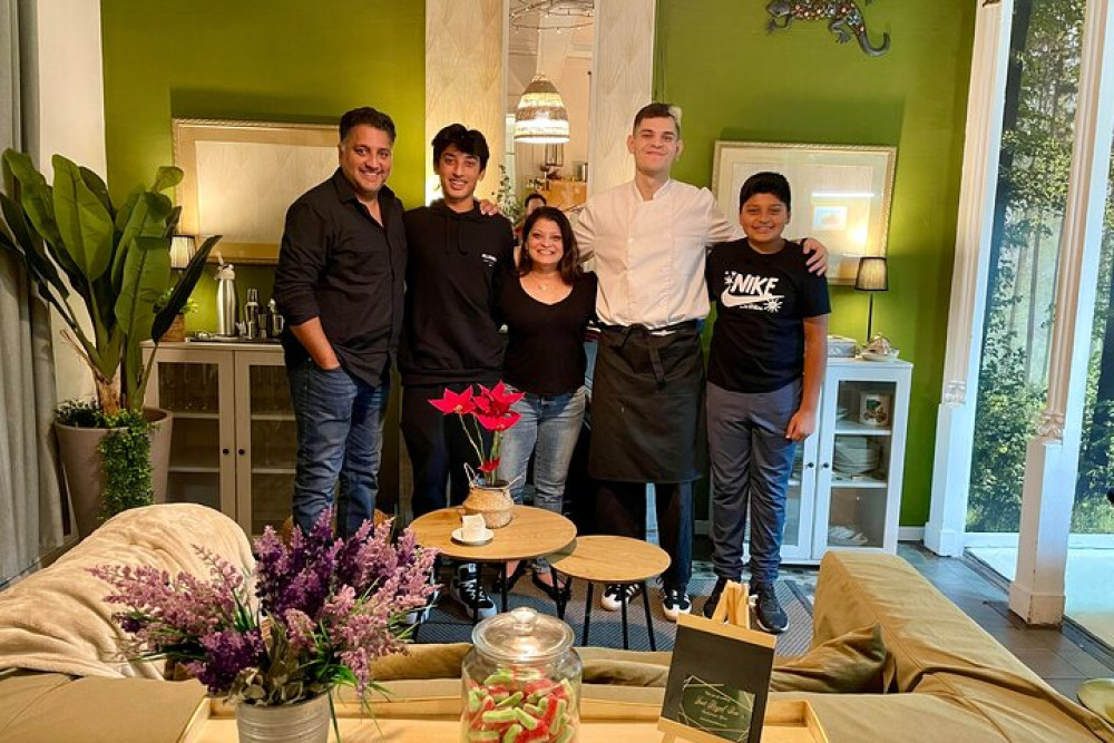 Premium Paella Cooking Class & 10 Spanish Tapas