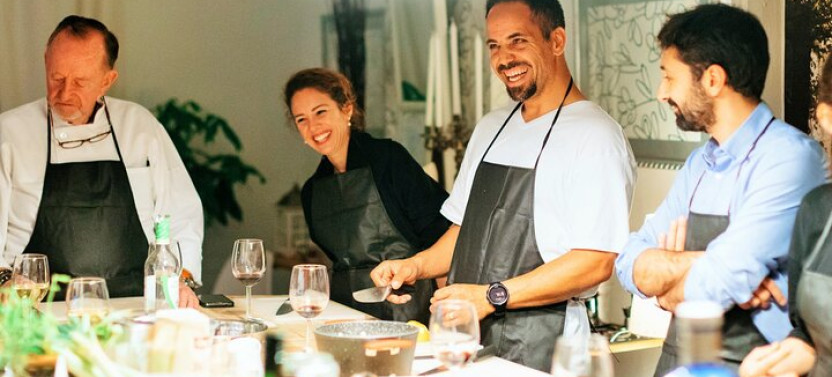 Private Paella Class, Tapas, Full Menu & Sangria Workshop, photo 3 of 51