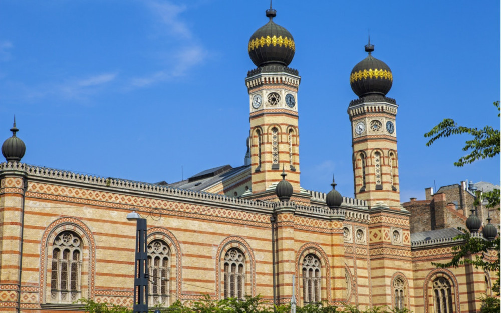 Budapest, The Supernatural Detective - City Exploration Game