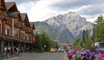 A picture of 7-Day One-Way Rockies to Rainforest Journey from Calgary to Vancouver