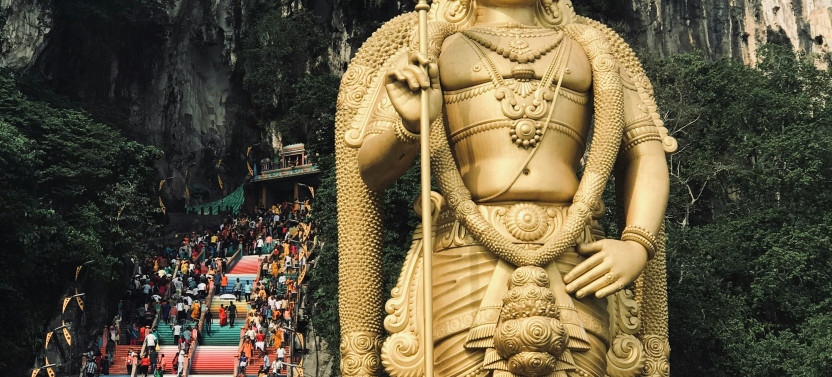 Kuala Lumpur Highlights Private Tour with Batu Caves Adventure